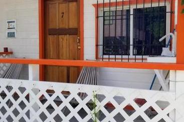 هتل Chapito's 7 Clashing Winds