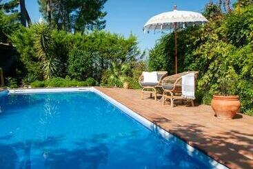 Пансион Cal Mestre Casa Rural