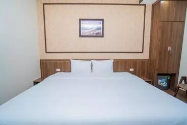 هتل Khách Sạn Hoàng Yến