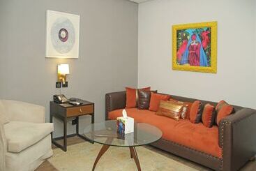 Ambiance Boutique Art Hotel Lahore