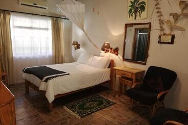 Bed and Breakfast Maputaland Lodge