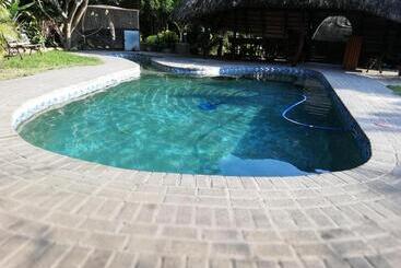 Bed & Breakfast Maputaland Lodge