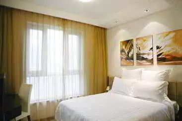 Hotel Residence On River S Edge