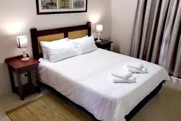 هتل آپارتمان Alte Brucke Holiday Resort