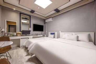 בית מלון כפרי Cheonan Aone