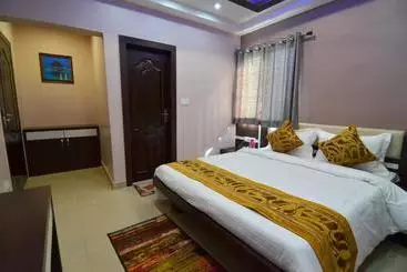 Hotel Tulip Residency