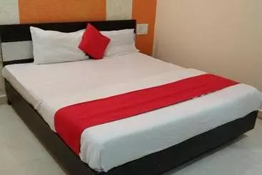 Hotel Shivdhara