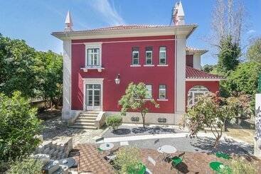 پانسیون Alvalade Palace