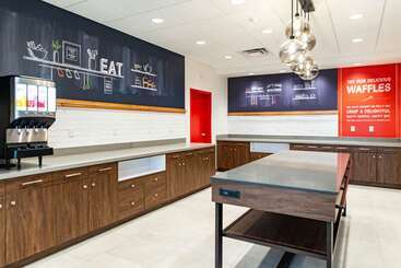 בית מלון כפרי Hampton Inn Paris