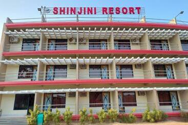 Hotel Shinjini Beach Resort