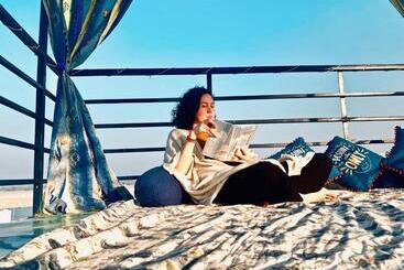 Live Free Hostel Varanasi