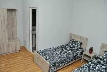 پانسیون Sofia Guest House