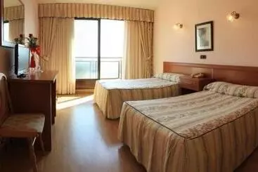 アパートホテル Alfar