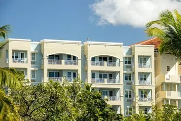 هتل Aquarius Vacation Club At Boqueron Beach Resort