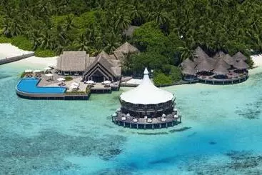 هتل Baros Maldives