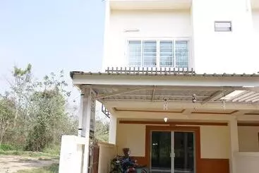 Hôtel Na Phurua Hostel