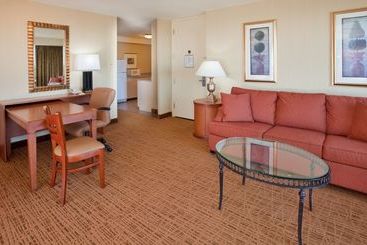 فندق City Place St. Louis