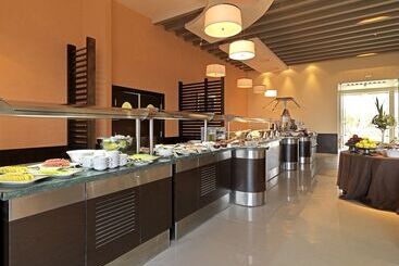 Отель Atlas Essaouira Riad Resort