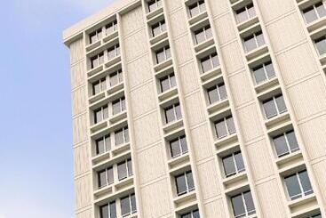 June West La, A Member Of Design Hotels