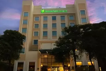 Hotel Lemon Tree Premier City Center
