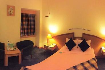 Pars International Hotel