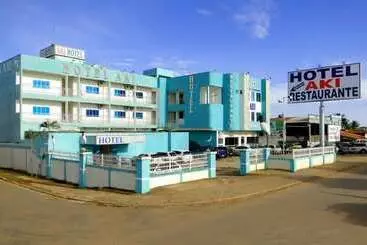Aki Hotel E Restaurante