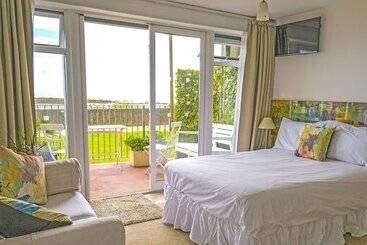 בית מלון כפרי Bayview Bed And Breakfast