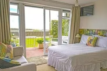 Hotelli Bayview Bed And Breakfast