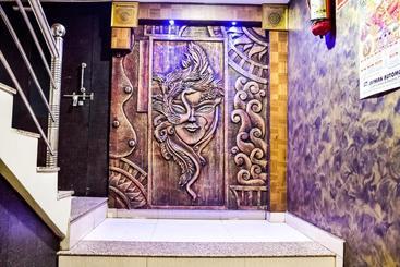 בית מלון כפרי Oyo 77325  Pragya 2