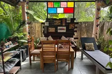 Bed and Breakfast Mandaram Villas