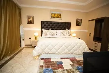 Hotel Brynx Haven   Cape Coast