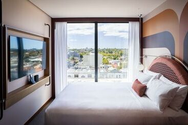 בית מלון כפרי Ovolo South Yarra