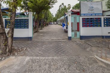 Hotel Oyo 75322 Tha Burapa Resort Bangsean