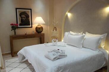 Pensão Riad Et Spa Misria Les Oliviers