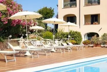 Club Hotel Torre Moresca