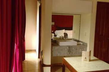 هتل San Francisco Plaza