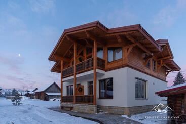 Apartments Chalet Girska Hatyna