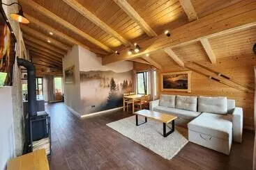 Apartments Chalet Girska Hatyna