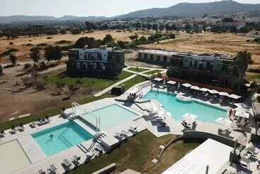Hotel Ampelia Seaside Resort By Estia