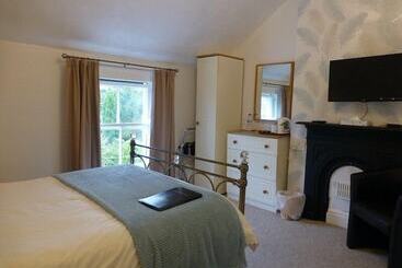 Hotel Bryn Derwen Guest House