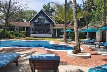 هتل Asha Boutique