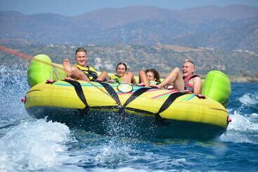 هتل Aeolos Beach Resort