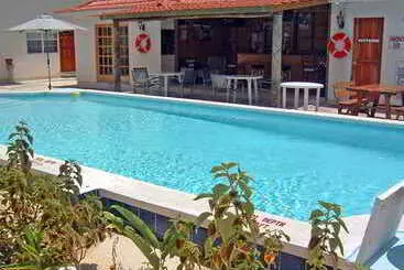 בית מלון כפרי Rayon