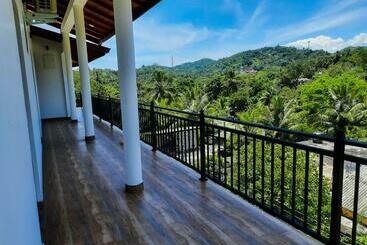 Nocleg ze śniadaniem Mahaweli King S Villa