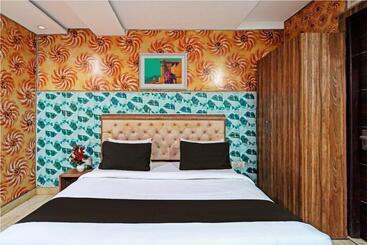 Otel Oyo 28302  Welcome Banquets And Room