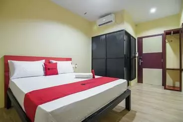 Pension  Reddoorz @ Batu Aji Batam 2