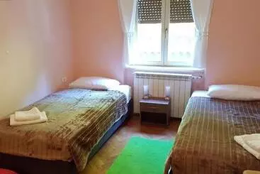 پانسیون Rooms Portorose Center