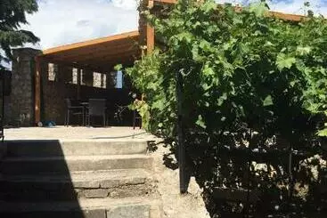 پانسیون Upper Gate Apartments