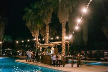 Hotel Puesta Del Sol