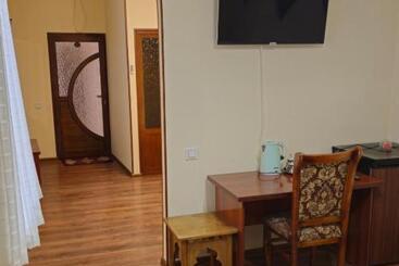 Hôtel Eshoni Pir Boutique